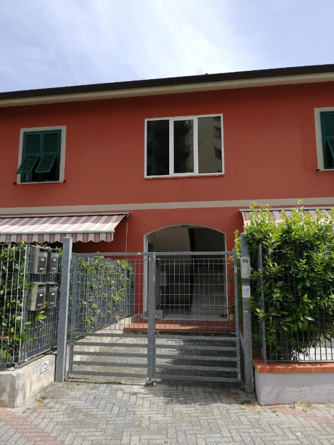 Вилла Alba Casa Vacanze - Lerici, 5 Terre Romito Magra Экстерьер фото